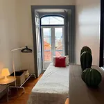 Spacious T4 With Iconic Tram 28 View شقة Lisboa