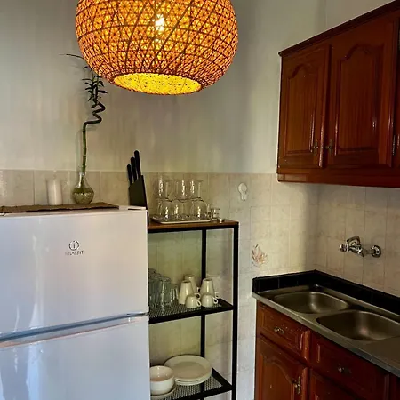 Apartment 3 Bedroom With Balcony Lisbon