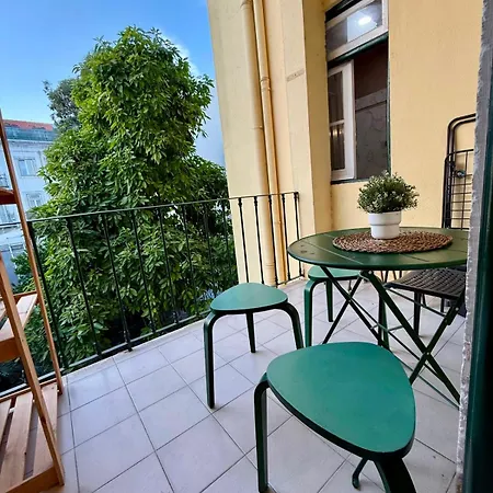 Spacious T4 With Iconic Tram 28 View Apartamento Lisboa