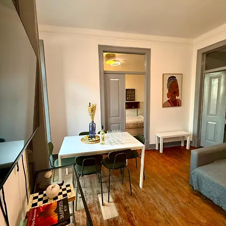 Spacious T4 With Iconic Tram 28 View Apartamento Lisboa