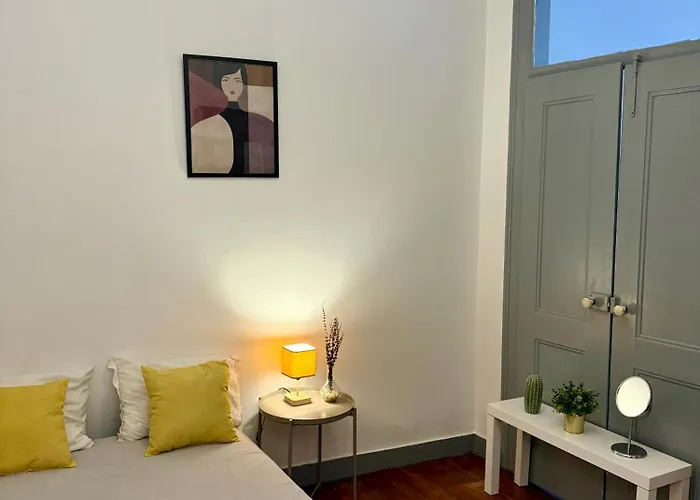 Spacious T4 With Iconic Tram 28 View Lägenhet Lisboa