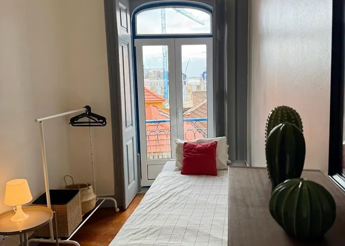 Spacious T4 With Iconic Tram 28 View Lägenhet Lisboa