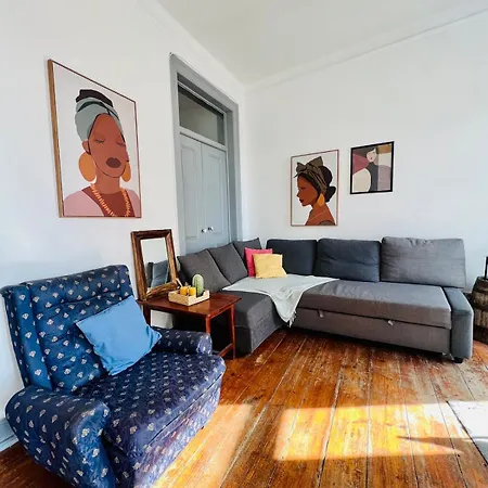 Apartment Spacious T4 Central Apartment With Iconic Tram 28 View *