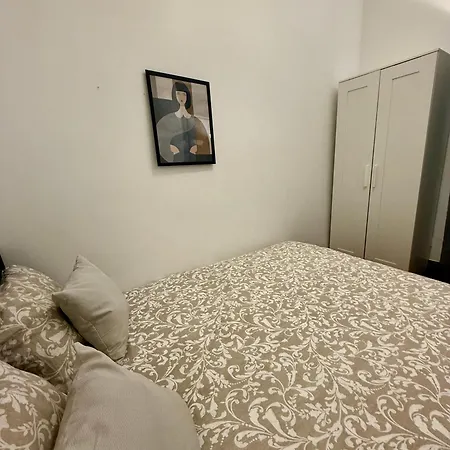 Daire Spacious T4 With Iconic Tram 28 View *