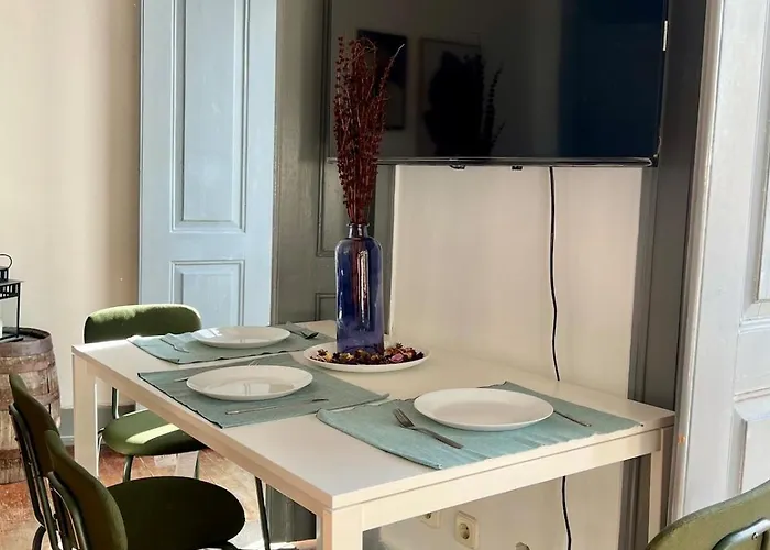 Spacious T4 With Iconic Tram 28 View Lisboa